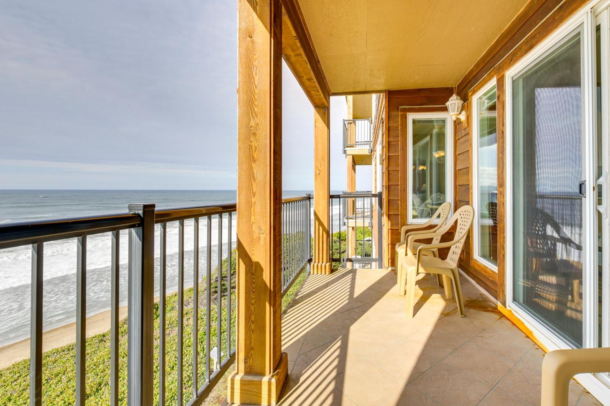 Comfortable Lincoln City Condo With Patio And Views! Exterior foto